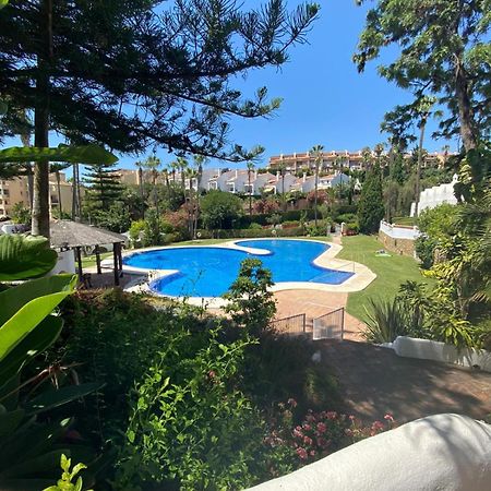 Benalgolf Vista Al Mar - Piscina Y Playa - Cercano A Campo De Golf Benalmádena Kültér fotó